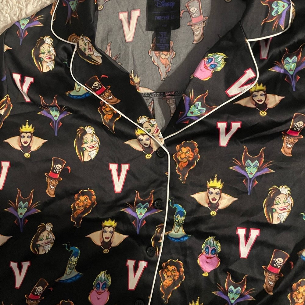 Disney Black Villain Print Pajama Set - Picture 3 of 11